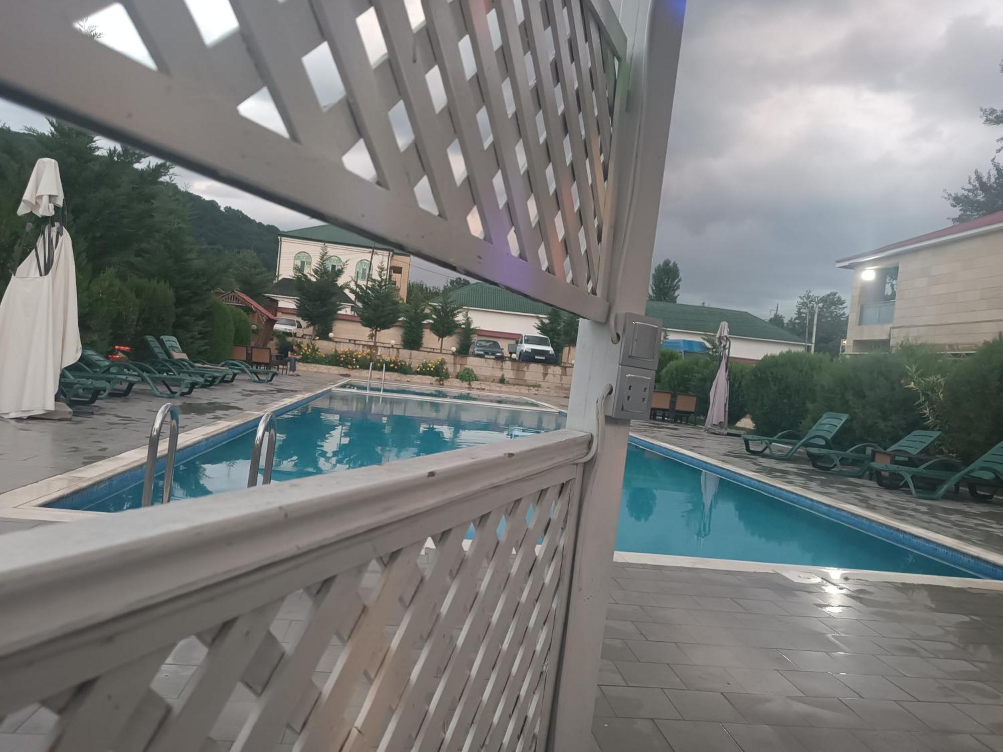 Gabala Bliss Inn Hotel And Restaurant Exterior photo