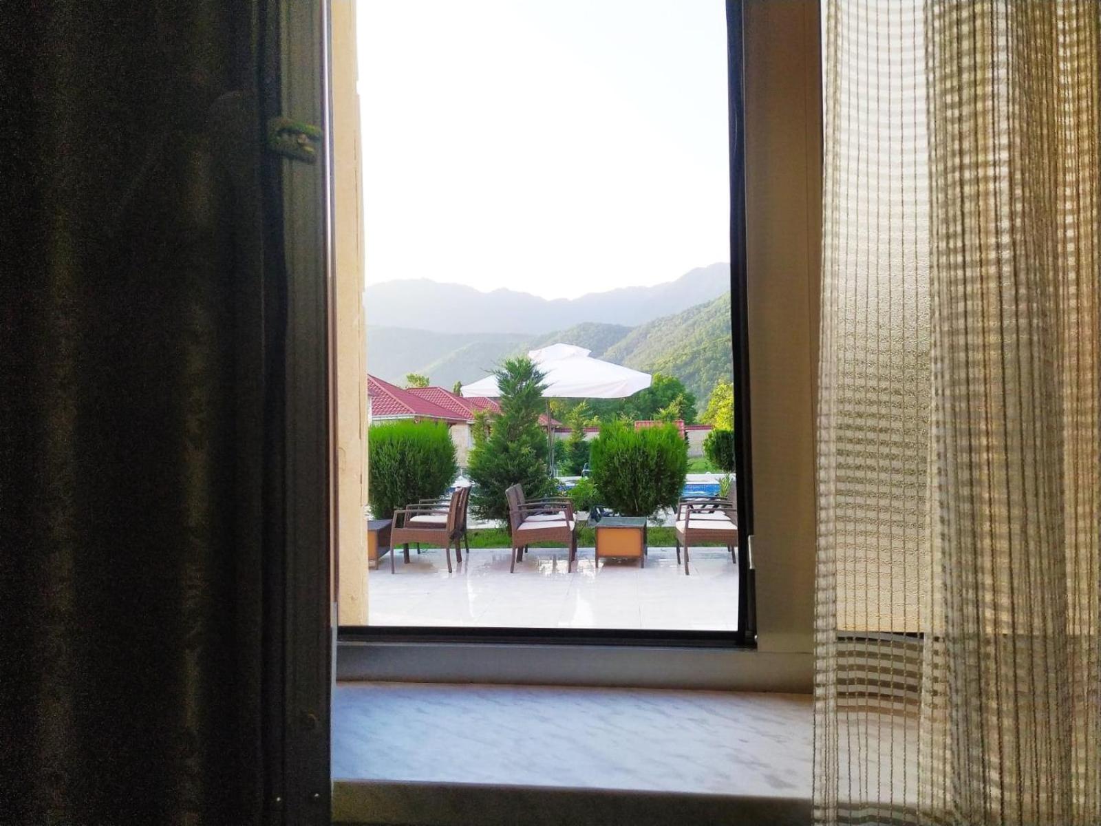 Gabala Bliss Inn Hotel And Restaurant Exterior photo