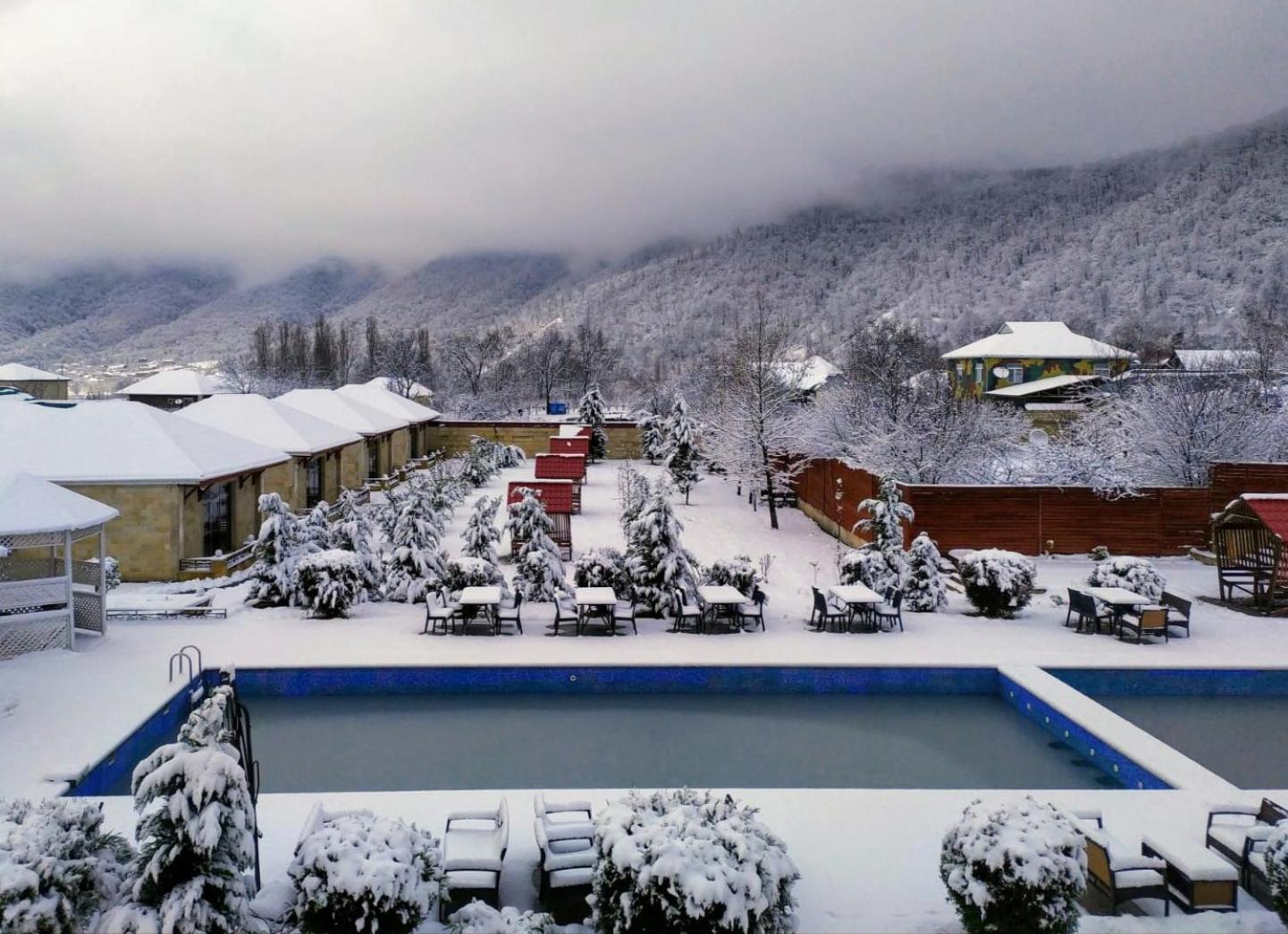Gabala Bliss Inn Hotel And Restaurant Exterior photo