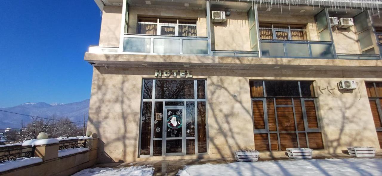 Gabala Bliss Inn Hotel And Restaurant Exterior photo