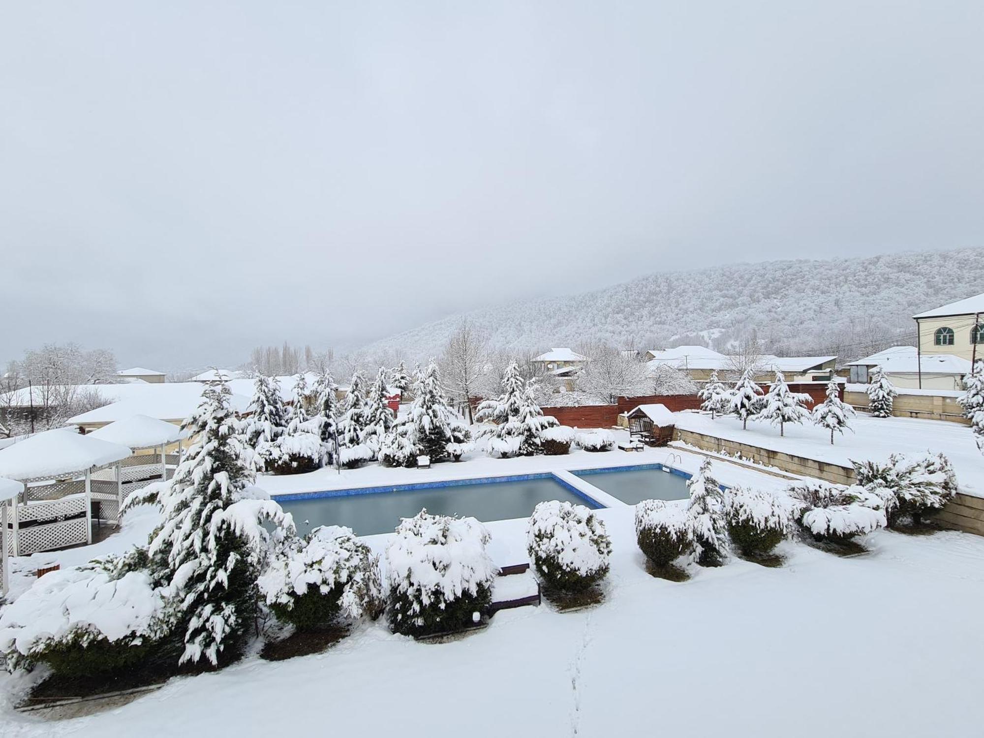 Gabala Bliss Inn Hotel And Restaurant Exterior photo